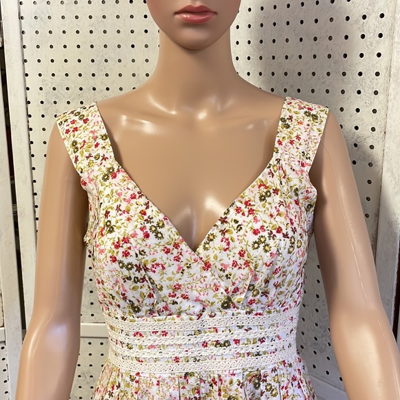 Sundance dress - Picture 2 of 9